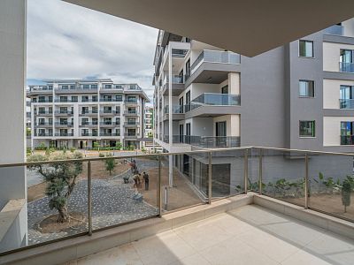 Novi apartman u centru popularnog naselja Oba