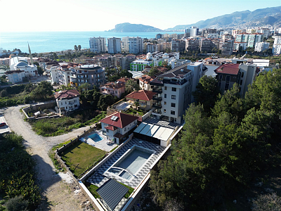 Useljivi stanovi 1+1 od gradjevinske firme na 100 metara od plaže